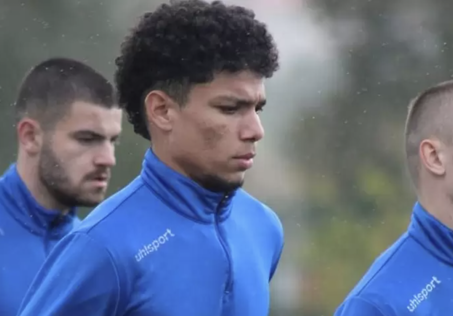 СДЕЛКА: Играч на Ботев Пловдив отиде в Армения без да запише и минута за канарчетата