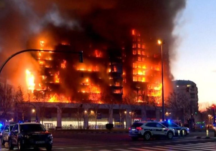 69 пожара вилняха в страната през изминалото денонощие, има загинал човек