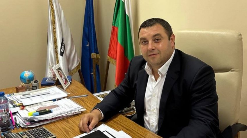 БЕЛЕЗНИЦИ: Арестуваха кмета на Омуртаг, той получи инфаркт