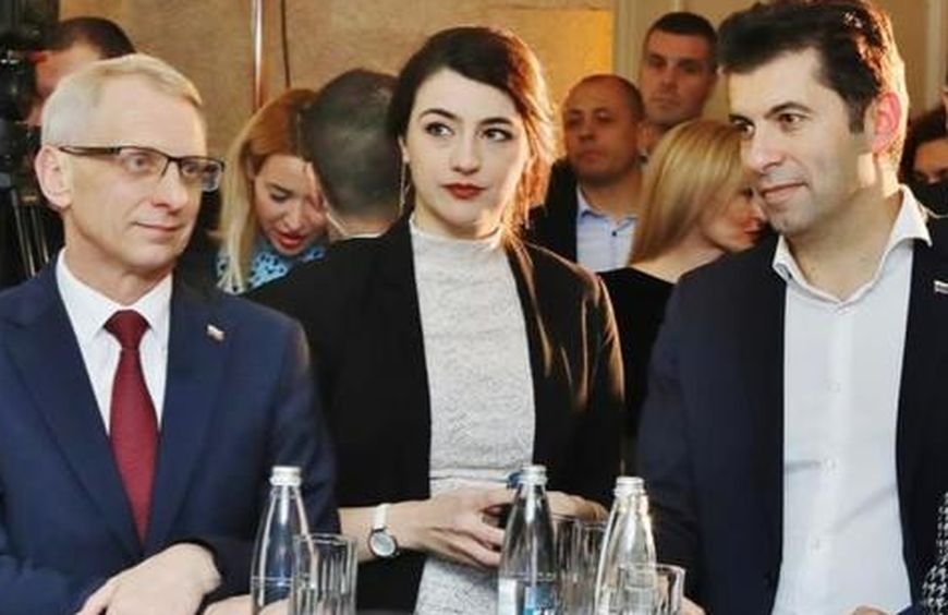 Евгени Михайлов ги занули: Промяната перат всичко със студена вода, добавиха и омекотител Само 6%!