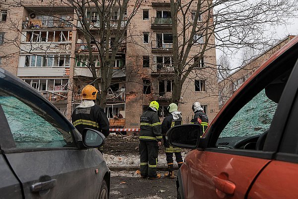 Силна експлозия в Санкт Петербург: Дрон се разби в жилищна сграда
