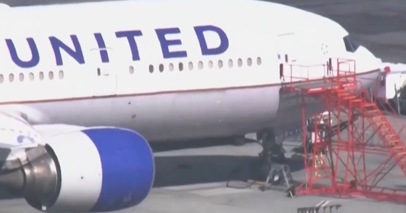 СГРЕШЕН МОНТАЖ: Проверяват седалките в стотици самолети „Боинг 737 МАКС“
