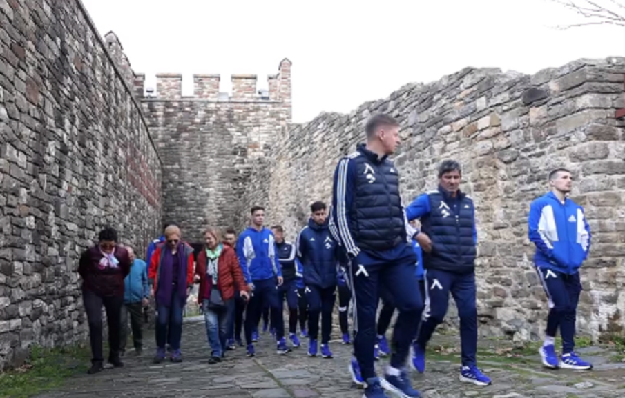 Левскарите посетиха крепостта Царевец преди мача с Етър