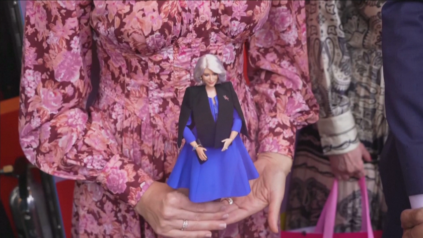 Създадоха Барби с образа на кралица Камила