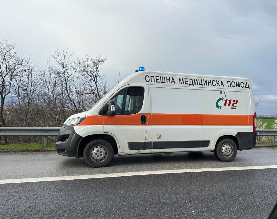 Тежка катастрофа в София - млада жена е ранена