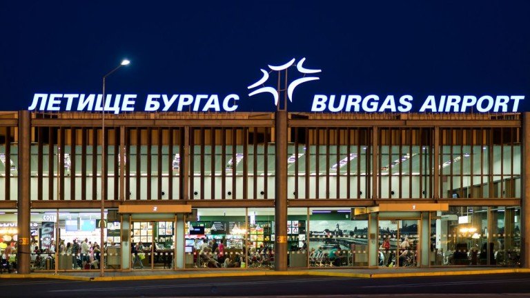 Втора седмица летището в Бургас е затворено: Местна коалиция иска преразглеждане на концесията