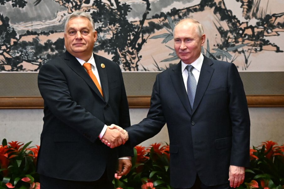 Орбан поздрави Путин за поредното му преизбиране за президент