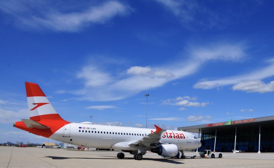 Започват преговори за авиолиния от Виена до Пловдив