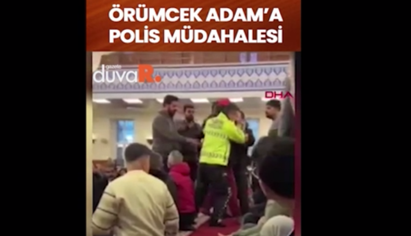 Изведоха Турския Спайдърмен с полиция от джамия по време на молитва