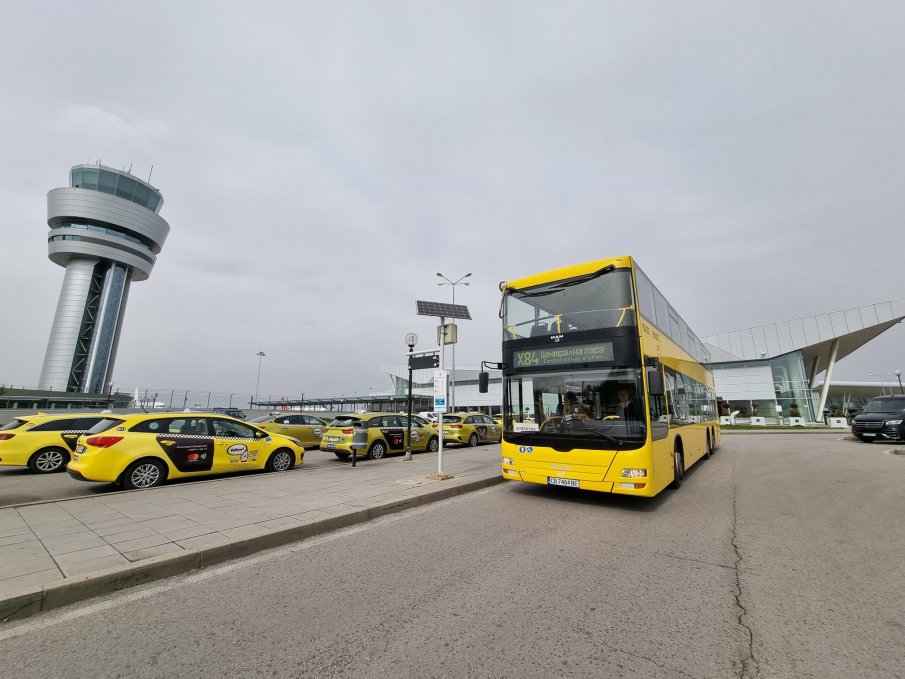 Пускат автобуси от Централна гара в София до летището, ще стигат за 25 минути