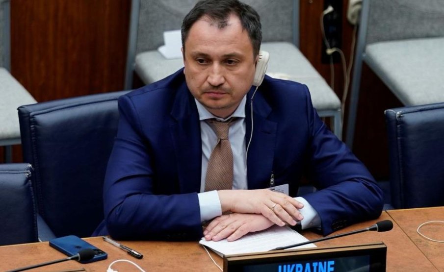 Украински министър присвоил 25 000 декара държавна земя