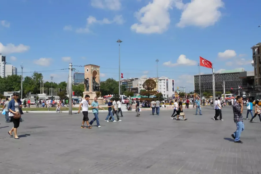 Турция забрани демонстрация по повод 1 май на площад Таксим в Истанбул