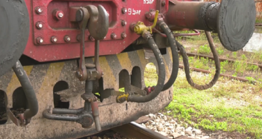 ТЕРОРИСТ: Машинист резнал спирачните маркучи на локомотива в Лом, искал да отмъсти на колеги