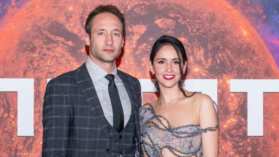 НОВА ЗВЕЗДНА ДВОЙКА: Дарин Ангелов не отрече връзка с гимнастичката Невяна Владинова