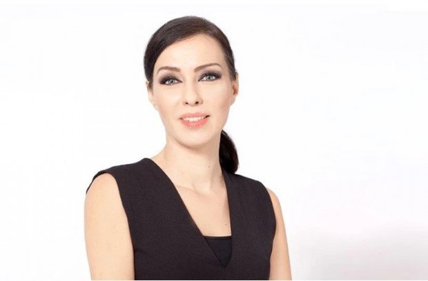 САМО В ПИК И РЕТРО: Виктория Петрова с нов мъж