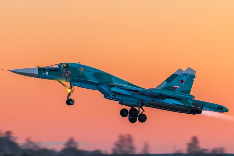 “Ростех“ достави за фронта още една партида бомбардировачи Су-34 (ВИДЕО)