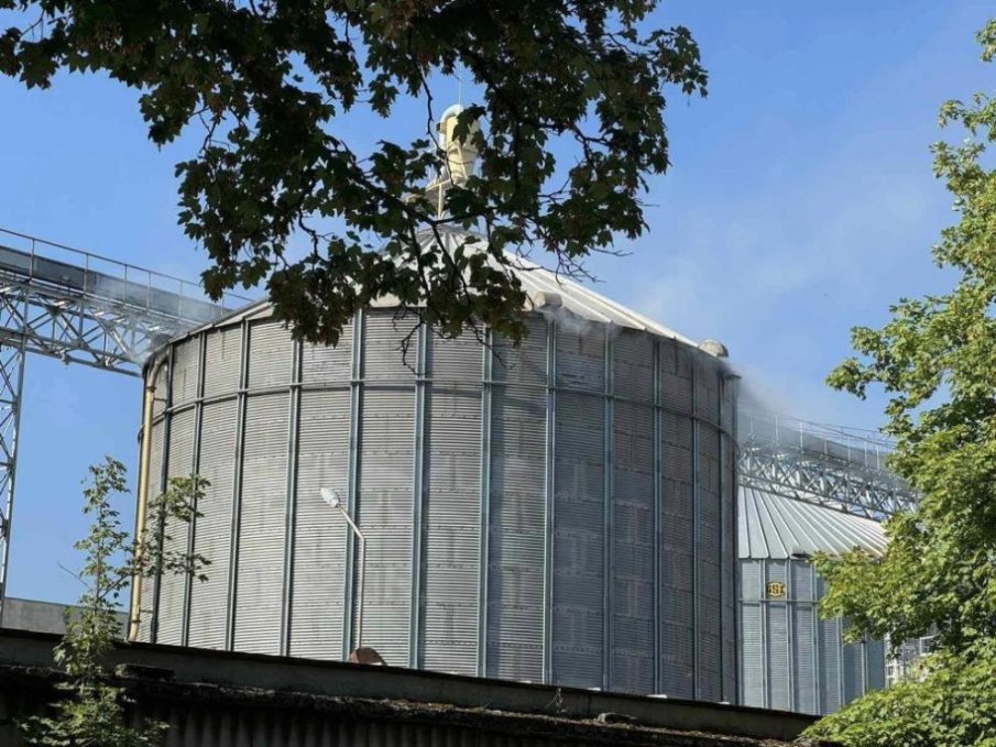 Промишлен инцидент задими и обгази Костинброд