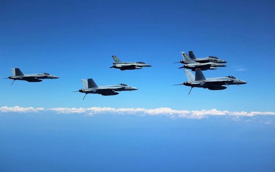 Бразилия иска да купува F-16
