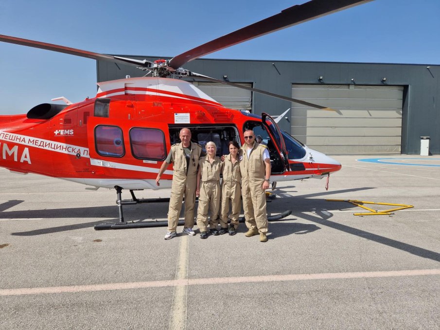 Медицинският хеликоптер помогна на пациент в тежко състояние