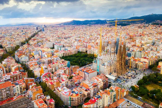 Барселона забранява апартаментите под наем за туристи