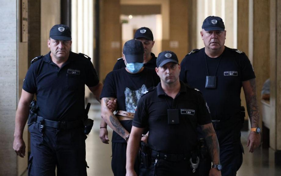 Решават дали да оставят в ареста мъжът, обвинен в убийството на украинката Силвия