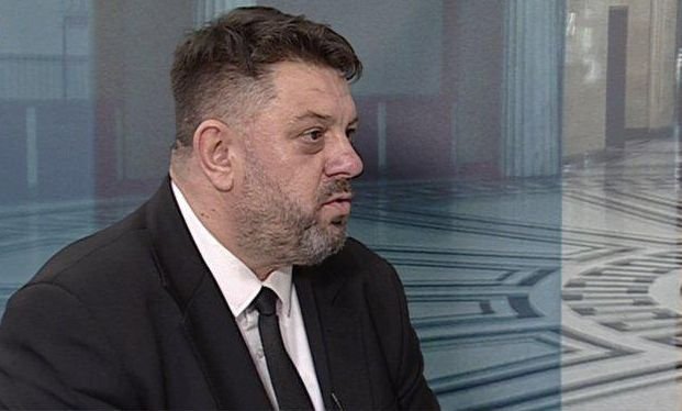 Атанас Зафиров: БСП ще гласува единно против кабинета на ГЕРБ, сигналите в НС са противоречиви