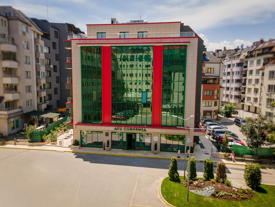 ДКЦ „СОФИЯМЕД“ посреща пациентите си в нова сграда (СНИМКИ)
