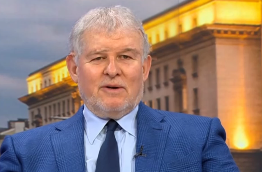 Румен Христов КАТЕГОРИЧНО: Когато поискат имунитета на някой депутат, той сам трябва да го даде Румен Христов КАТЕГОРИЧНО: Когато поискат имунитета на някой депутат, той сам трябва да го даде