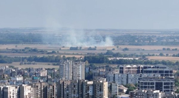 ПАНИКА: Задушлива миризма и дим изплаши пловдивчани