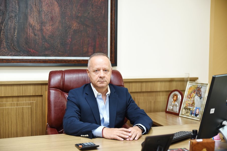 Собственикът на болница „Софиямед“ д-р Михаил Тиков празнува рожден ден