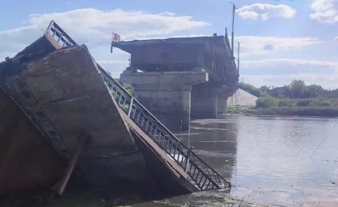 Москва: Украйна извърши удар срещу трети мост на река Сейм в Курска област