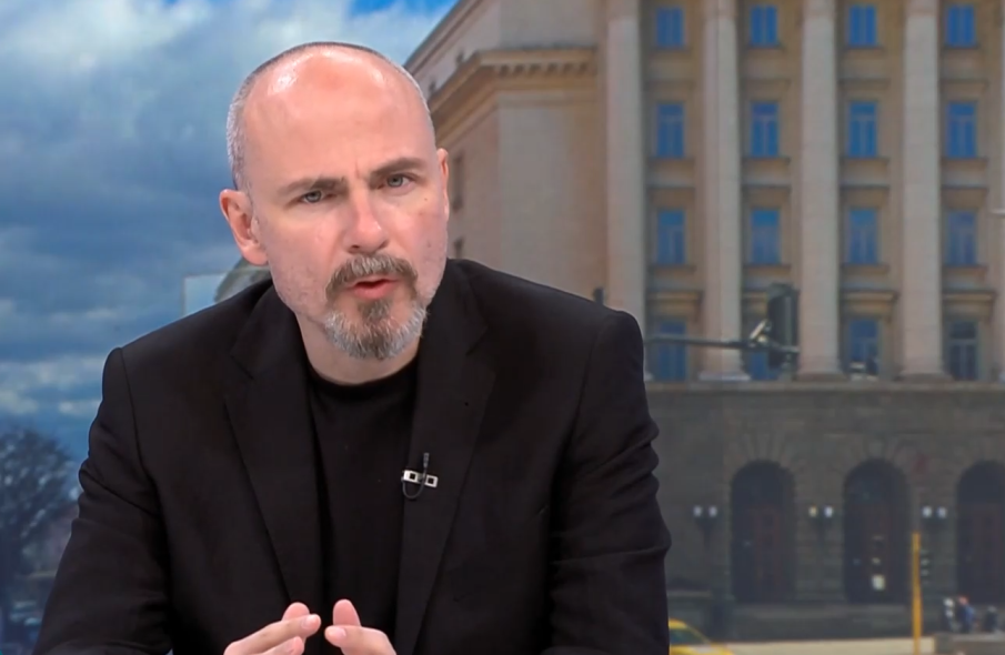 Доц. Петър Чолаков: Лидерството на Нинова приключи