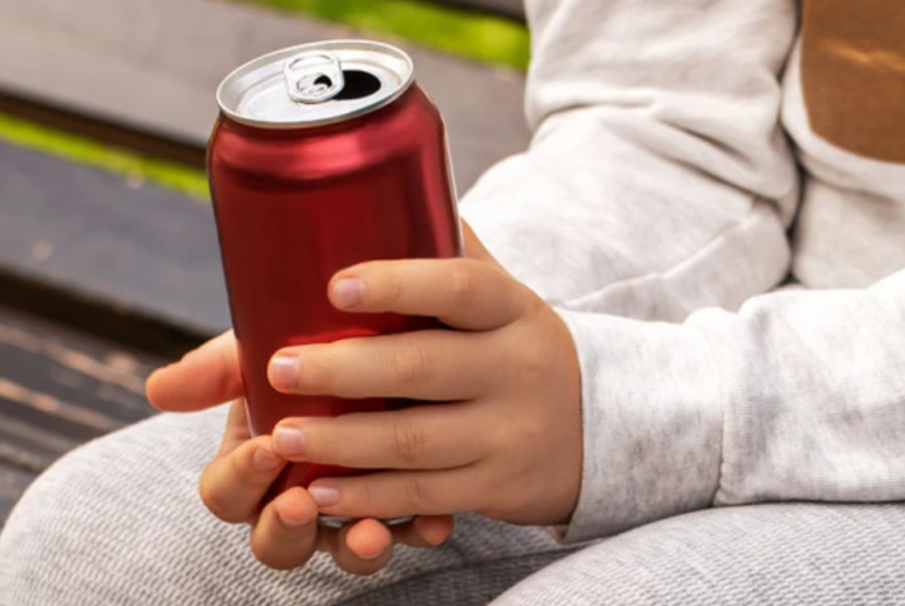 ПРОУЧВАНЕ: Всеки трети първолак е пил енергийна напитка