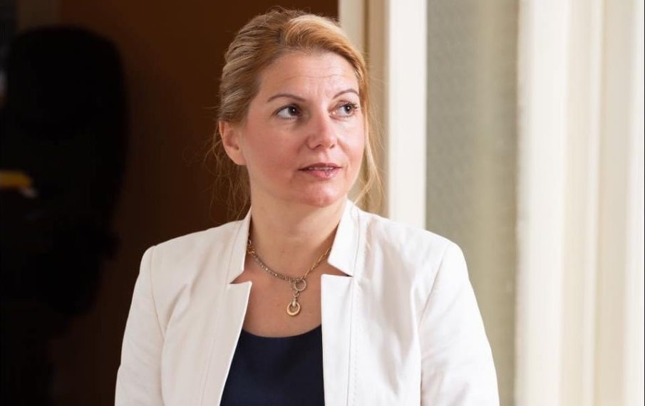 ПИК с непроверена информация за Елена Фичерова