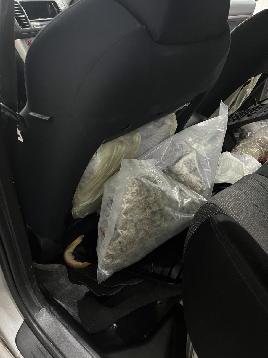 10 кг марихуана заловиха на Летище София у пътничка от Доха