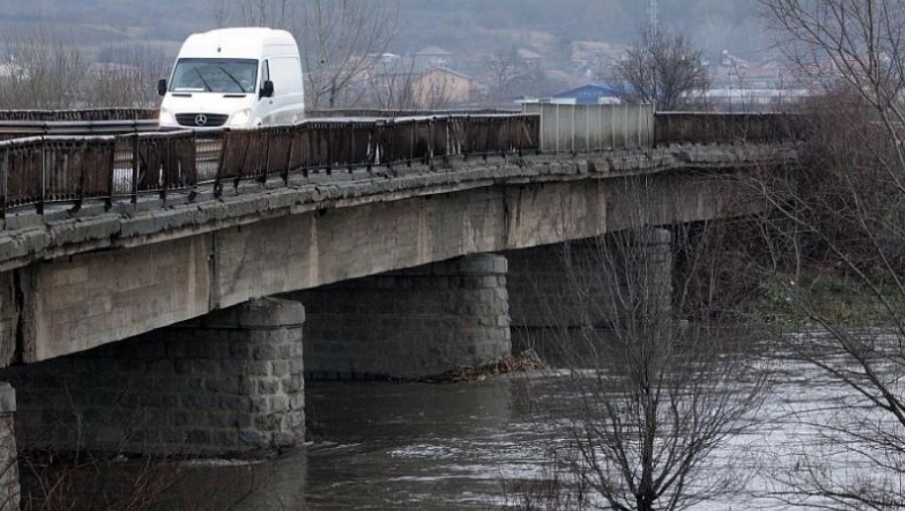 Откриха тялото на издирван мъж във водите на река Искър