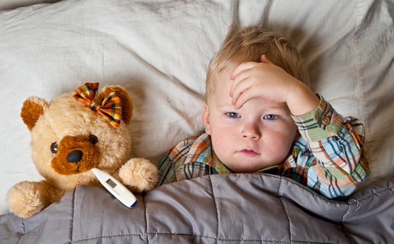 Цената на грипа: Колко скъпо излиза, когато децата се разболеят