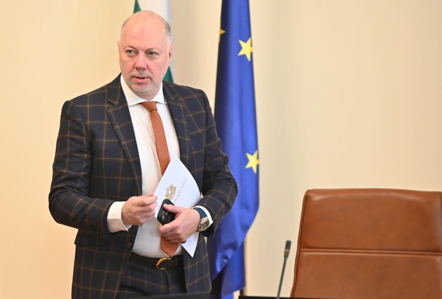 Премиерът Желязков ще участва в неформална среща на европейските лидери, посветена на отбраната