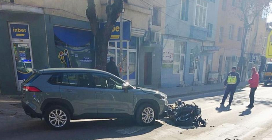 Моторист пострада при катастрофа в Благоевград