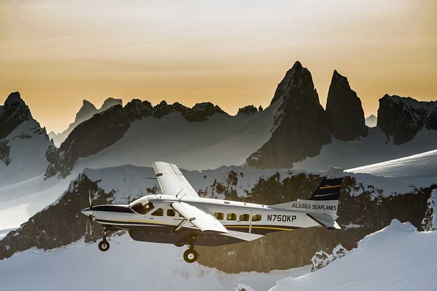 Откриха останките на изчезналия над Аляска пътнически самолет