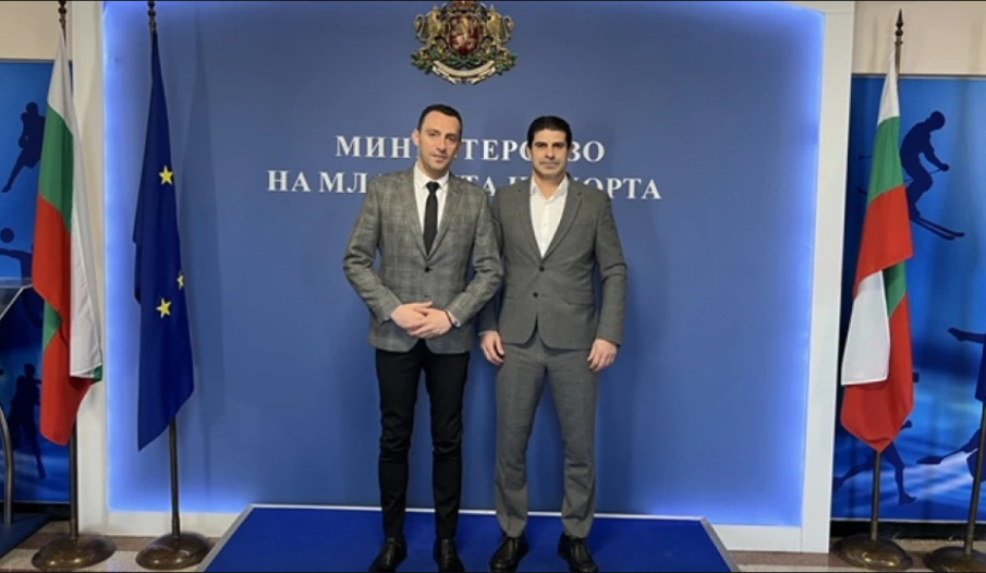 Георги Иванов запозна министъра на спорта с плановете на БФС
