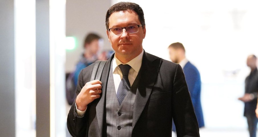 ГОРЕЩО В ПИК! Ето кой ще е новият началник на кабинета на Дани Митов (СНИМКА)