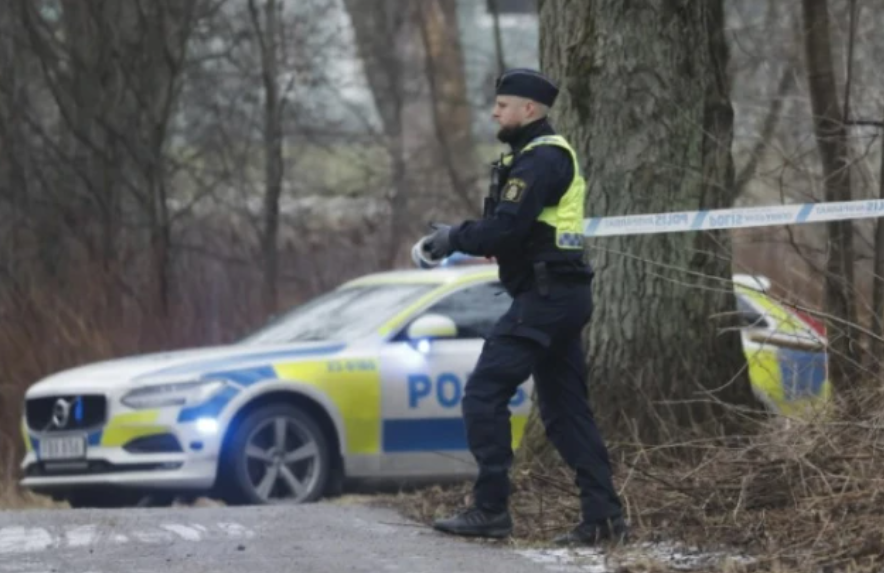 Стрелецът от Швеция си е теглил куршума