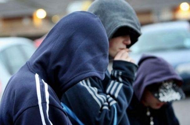 Двама хлапаци пребиха мъж в Монтана