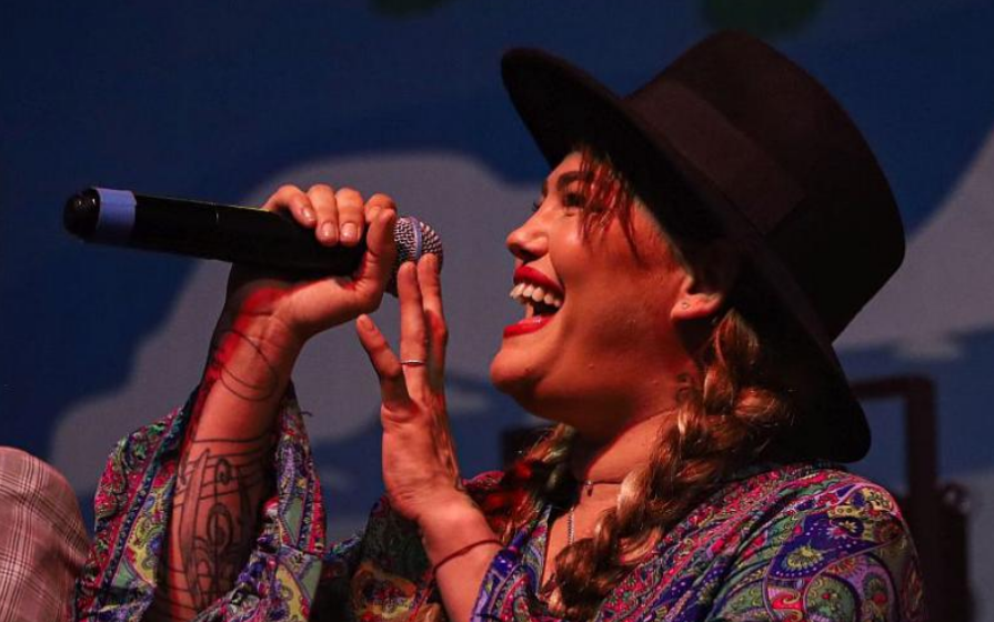 Жана Бергендорф показа гадже лесбийка