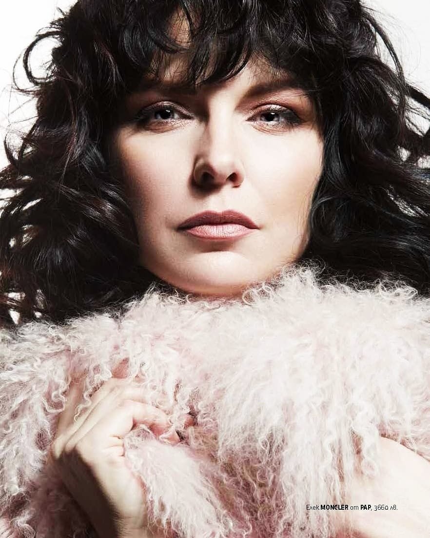 Калканджиева отбелязва 50 години с голямо модно шоу