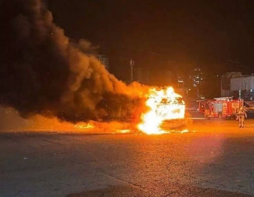 Израел отговаря с блокада след взривове в автобуси