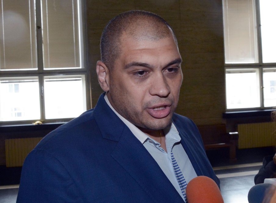 След искането на главния прокурор: Депутатът Димитър Аврамов сам се отказа от имунитета си След искането на главния прокурор: Депутатът Димитър Аврамов сам се отказа от имунитета си