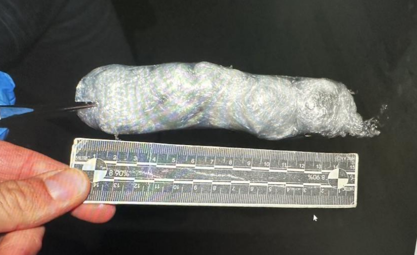 При спецакция: Заловиха дилъри и клиент след наркосделка