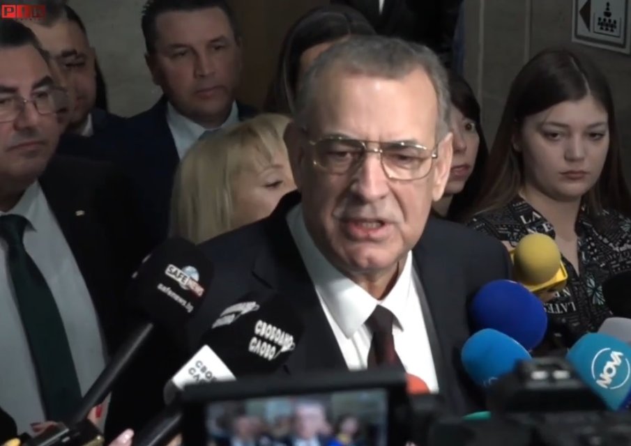 Дерибеите срам нямат! Пак напират за постове във втория и третия ешелон - мултимилионерът Чакъров дава задачи на ГЕРБ